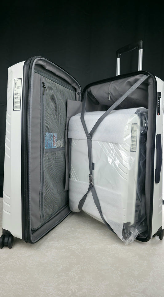 GinzaTravel Rune Series 28-Inch Expandable Spinner Luggage – White