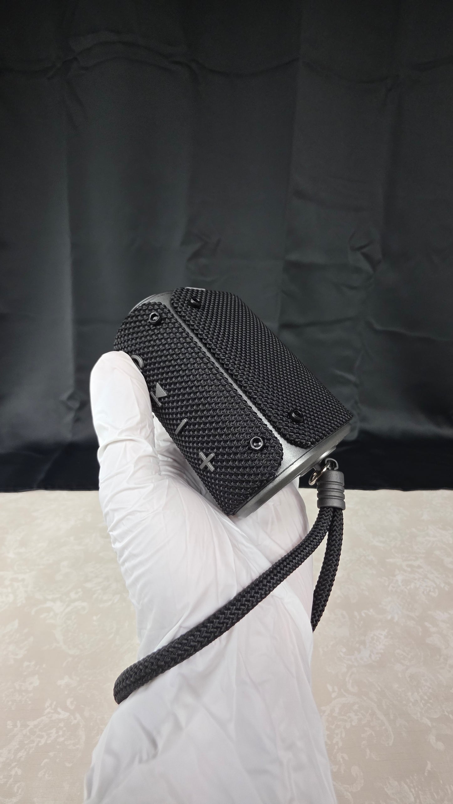 Chaowei Portable Bluetooth Speaker | IPX67 Waterproof + Dustproof | Punchy Bass, AUX + TF Card Support | 5H Playtime, Outdoor Wireless Mini Speaker – Black