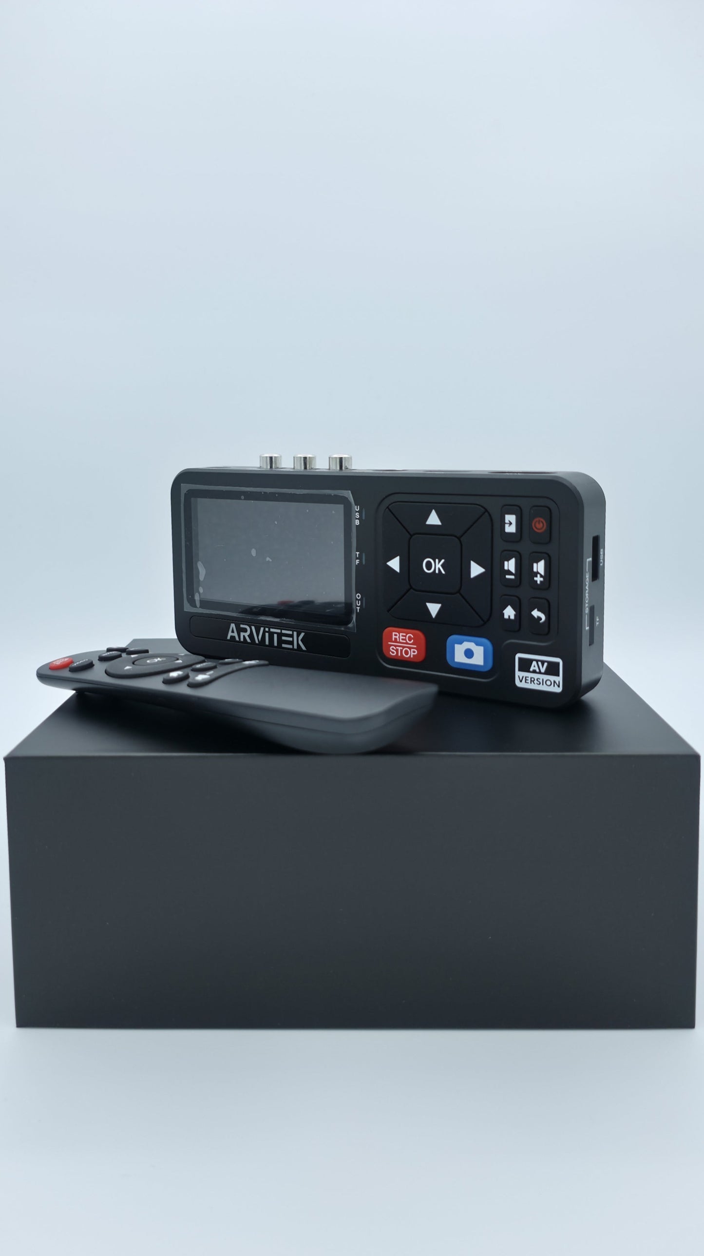ARVITEK VHS to Digital Converter with Remote | 1080P Capture for VHS, VCR, DVD, DVR, Camcorders & Retro Consoles (Plug & Play)