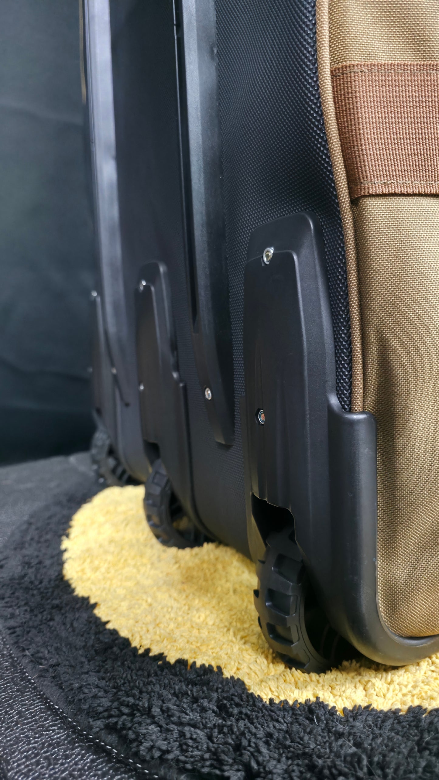 Warriors Product Wheeled Deployment Style Bag - Heavy Duty Tactical Duffel (Coyote)