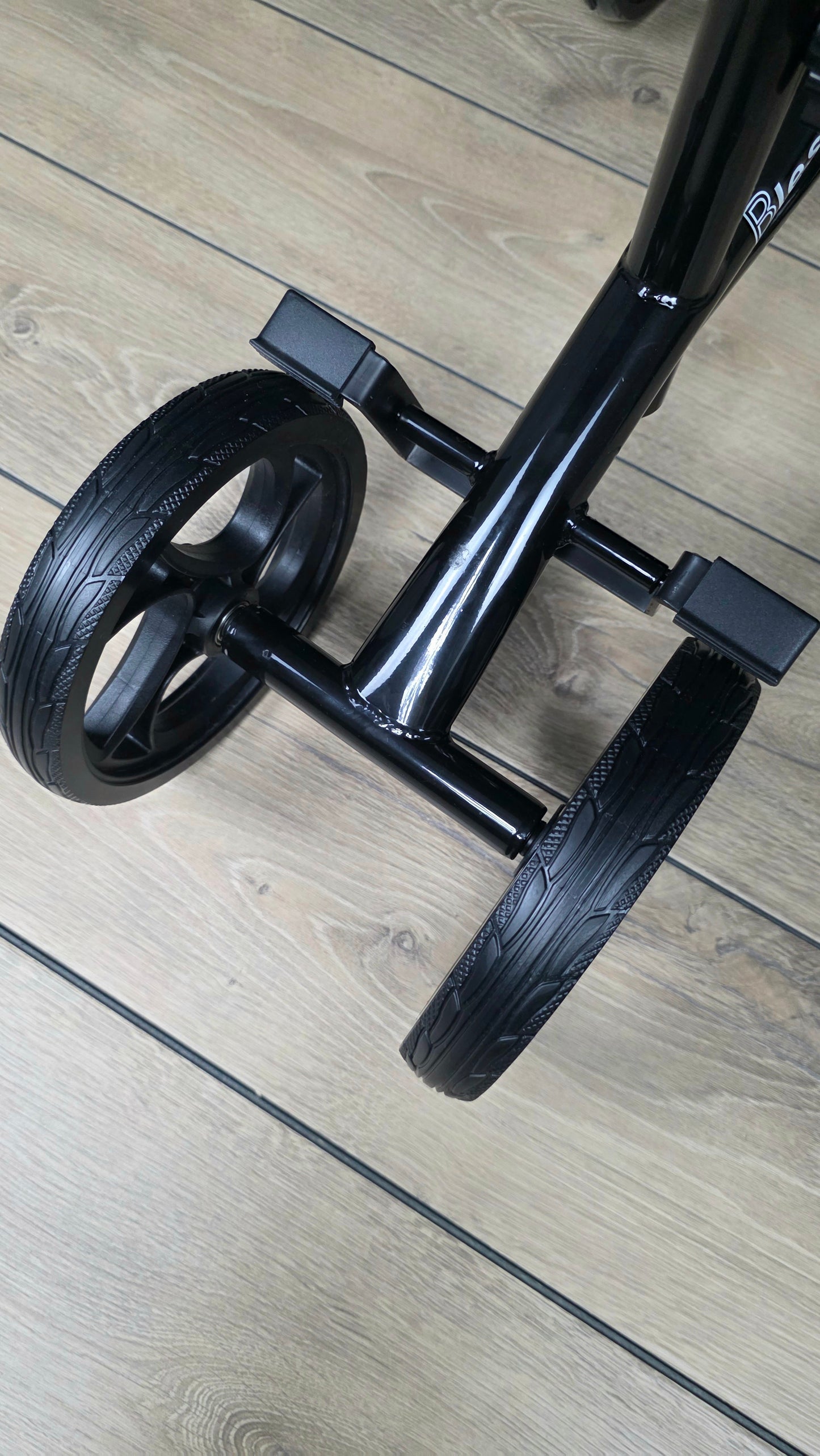 Compact Knee Scooter Crutch Alternative Knee Walker